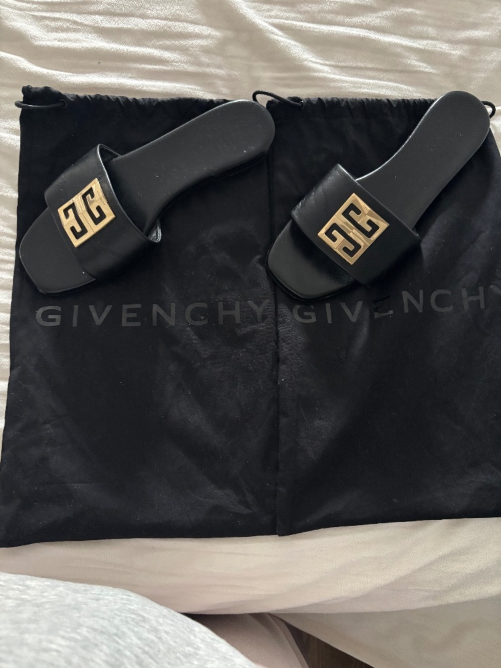 Givenchy flat sandals